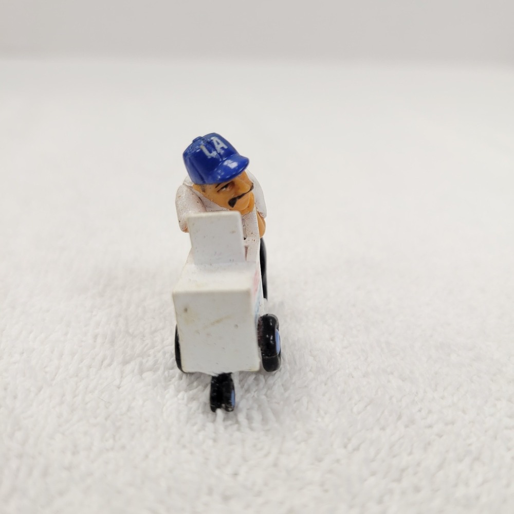 Lil Homies PALETERO 1/32 Homie Figurine Ice Cream Cheech LA Dodgers - Picture 2 of 4
